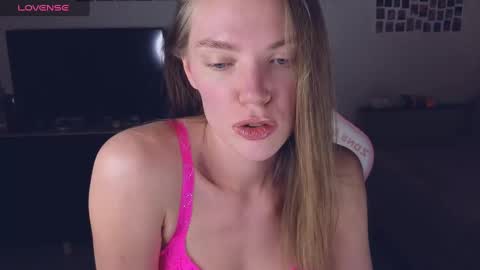 Susan online show from 12/30/24, 05:02