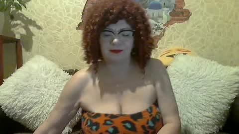Snapshot of merryberry77 chatting on 01/18/25, 09:24 MerryBerry online show from 01/18/25, 09:24