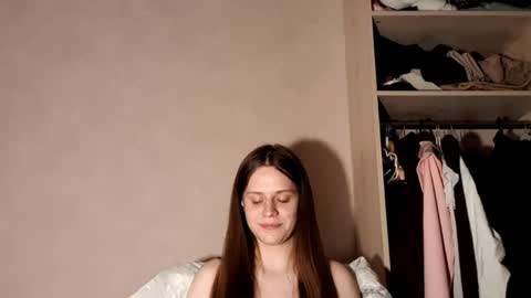 Aurora online show from 04/20/26, 07:04