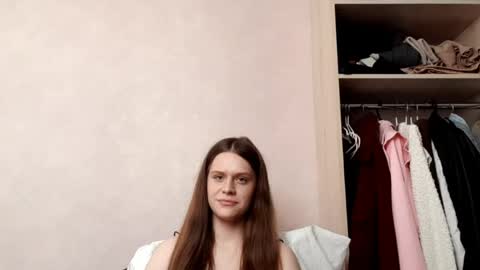 Aurora online show from 04/21/26, 07:03