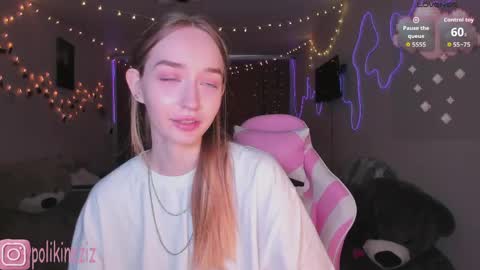 Sara online show from 04/14/26, 01:17