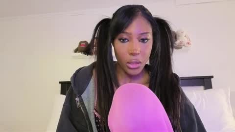 Snapshot of meruboo chatting on 09/13/25, 01:38 meruboo online show from 09/13/25, 01:38