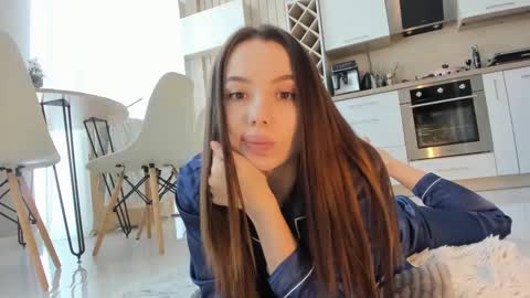 meryfoxxx online show from 12/13/24, 10:19