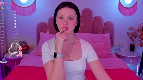 Snapshot of merylew chatting on 01/21/25, 06:22 Anna online show from 01/21/25, 06:22