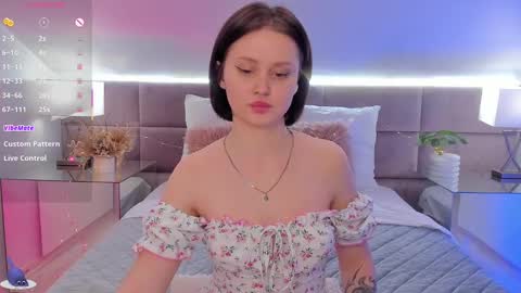 Snapshot of merylew chatting on 02/21/25, 09:45 Anna online show from 02/21/25, 09:45