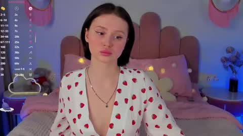 Snapshot of merylew chatting on 02/26/25, 06:26 Anna online show from 02/26/25, 06:26