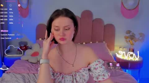 Snapshot of merylew chatting on 02/28/25, 09:58 Anna online show from 02/28/25, 09:58