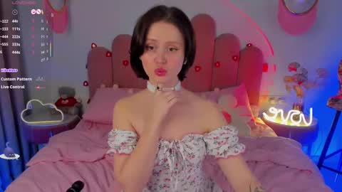 Snapshot of merylew chatting on 03/02/25, 09:31 Anna online show from 03/02/25, 09:31