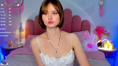 Snapshot of merylew chatting on 10/18/25, 05:32 Anna online show from 10/18/25, 05:32