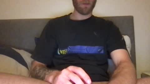 messageme11 online show from 01/05/25, 12:20