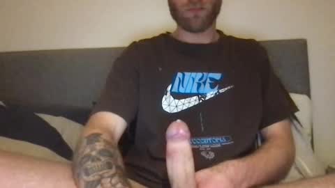 messageme11 online show from 01/08/25, 05:48