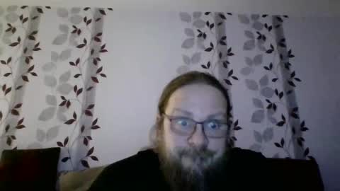 Snapshot of metallbuddy chatting on 01/12/25, 06:38 ask me online show from 01/12/25, 06:38