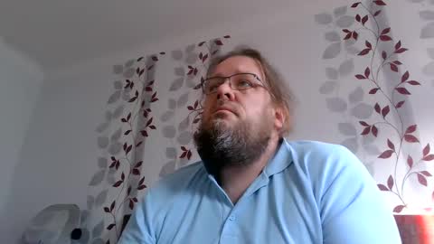 Snapshot of metallbuddy chatting on 01/20/25, 09:13 ask me online show from 01/20/25, 09:13
