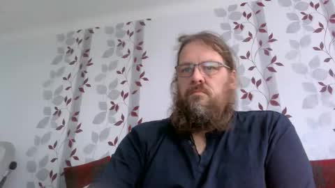 Snapshot of metallbuddy chatting on 10/11/25, 08:02 ask me online show from 10/11/25, 08:02