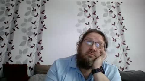 ask me online show from 02/10/26, 08:07