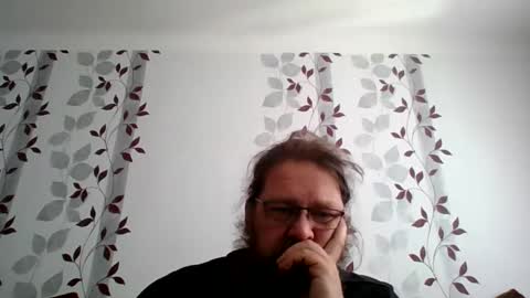 Snapshot of metallbuddy chatting on 06/07/26, 08:40 ask me online show from 06/07/26, 08:40