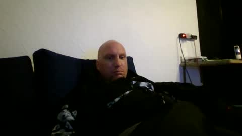 metaller123456 online show from 02/22/26, 08:18