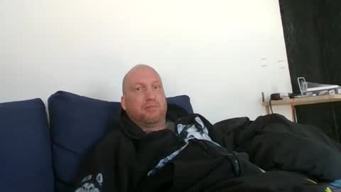 metaller123456 online show from 03/27/26, 04:07