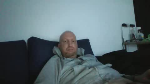 metaller123456 online show from 04/04/26, 06:05