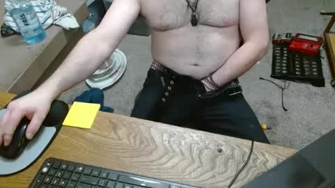 Snapshot of metalsharkk chatting on 01/30/25, 06:13 metalsharkk online show from 01/30/25, 06:13