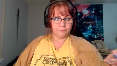 Snapshot of metalshop chatting on 12/06/24, 12:56 Mommy Jaxx online show from 12/06/24, 12:56