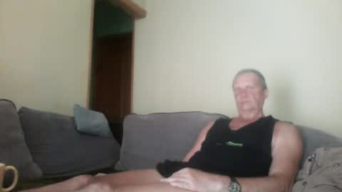 Snapshot of metcas chatting on 06/29/26, 02:06 metcas online show from 06/29/26, 02:06