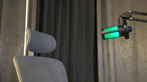 mettew22cm online show from 11/11/25, 08:14