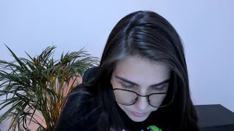 Meurif online show from 01/26/25, 02:19