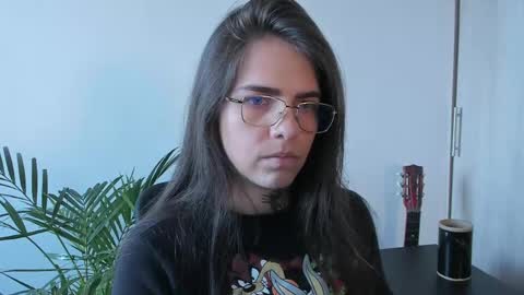 Snapshot of meurief chatting on 05/03/26, 02:56 Meurif online show from 05/03/26, 02:56