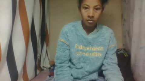mevasoa online show from 06/18/26, 02:01