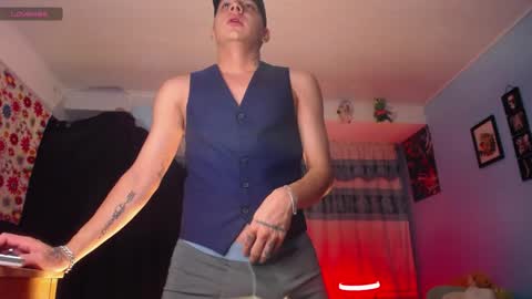 Snapshot of mexican_cum chatting on 05/09/26, 01:44 Jhon online show from 05/09/26, 01:44
