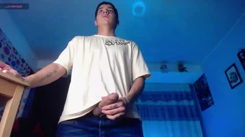 Snapshot of mexican_cum chatting on 05/30/26, 02:30 Jhon online show from 05/30/26, 02:30