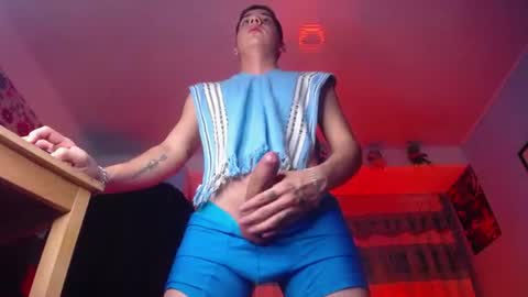 Snapshot of mexican_cum chatting on 06/26/26, 01:10 Jhon online show from 06/26/26, 01:10