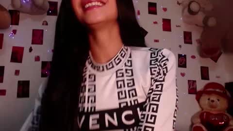 meygan_ online show from 10/04/25, 05:16