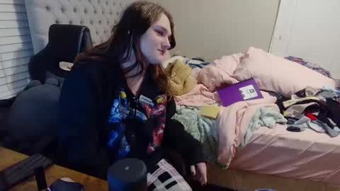 Snapshot of meyou4962 chatting on 02/08/25, 03:30 peanut online show from 02/08/25, 03:30