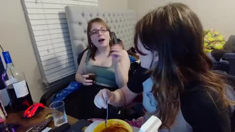 Snapshot of meyou4962 chatting on 02/26/25, 08:37 peanut online show from 02/26/25, 08:37