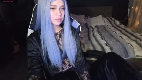 Snapshot of mezzalunaa chatting on 03/11/26, 09:54 vollmond online show from 03/11/26, 09:54