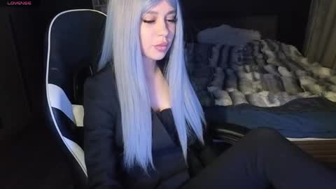 Snapshot of mezzalunaa chatting on 05/14/26, 10:38 vollmond online show from 05/14/26, 10:38