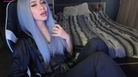 Snapshot of mezzalunaa chatting on 05/26/26, 05:58 vollmond online show from 05/26/26, 05:58