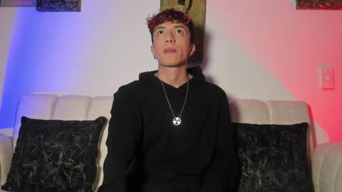 Snapshot of mhatias_ chatting on 06/04/26, 05:35 MATHIAS online show from 06/04/26, 05:35