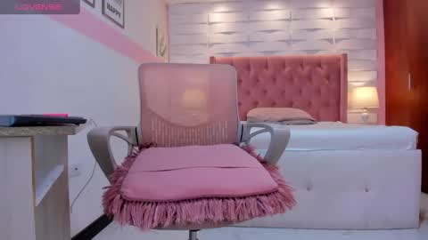 melissa online show from 10/08/25, 01:09