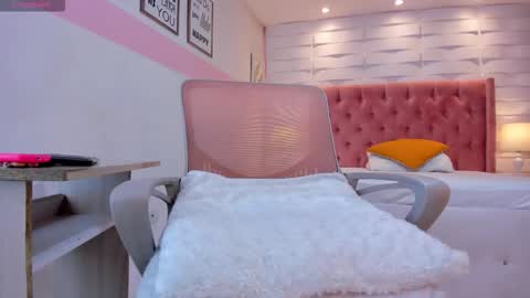 melissa online show from 11/09/25, 01:20