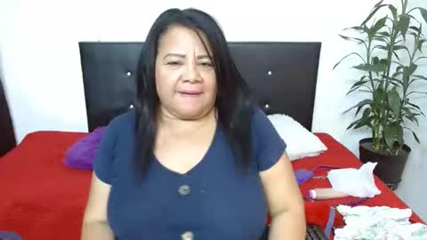 Snapshot of mhia1972 chatting on 01/21/25, 01:18 mhia1972 online show from 01/21/25, 01:18