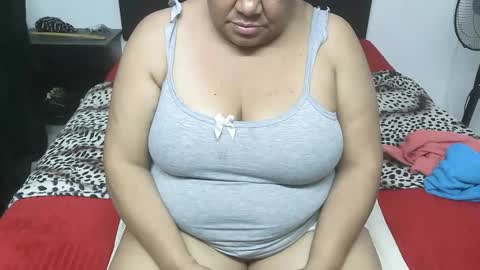 mhia1972 online show from 01/11/26, 04:45