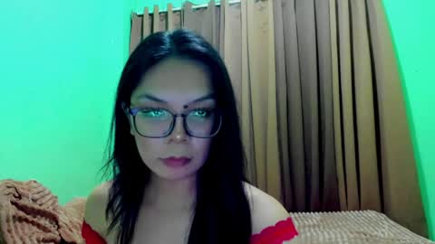 mhiafebbi online show from 05/19/26, 11:27