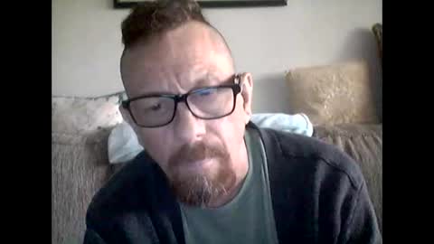 mhitch924 online show from 05/25/26, 06:36