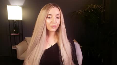 mi1a_ online show from 04/04/26, 03:05