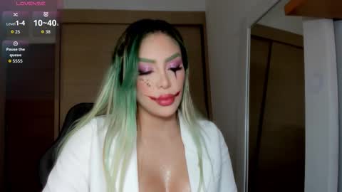 mi suk1 online show from 10/31/25, 06:42