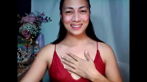 Mia online show from 12/01/25, 02:44