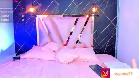 Snapshot of mia77_ chatting on 07/09/26, 01:31 Mia online show from 07/09/26, 01:31